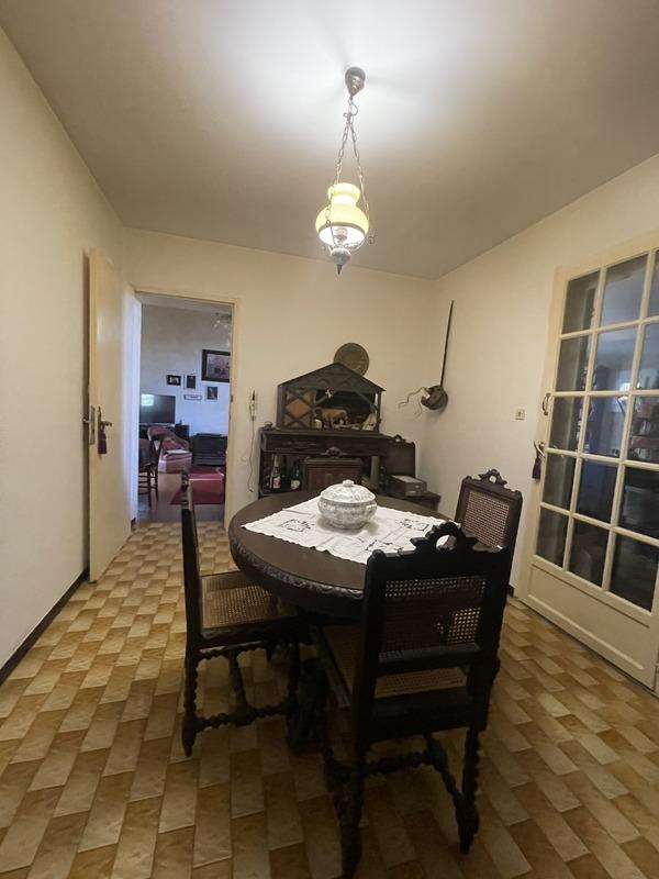 Maison de village - 111 m² - 7 pièces