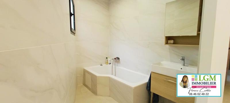 Maison - 125 m² - 4 pièces