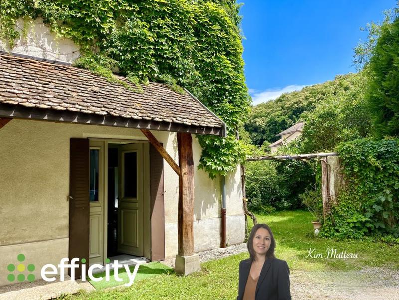 Maison - 204 m² - 7 pièces