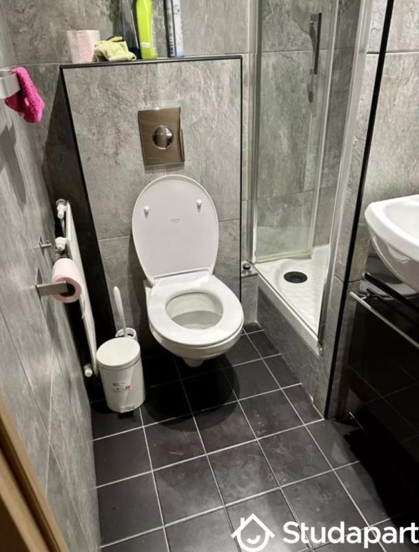 Chambre - 15 m² - 1 pièce