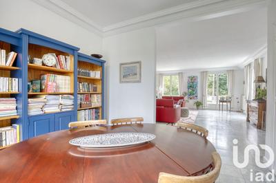 Maison - 189 m² - 7 pièces