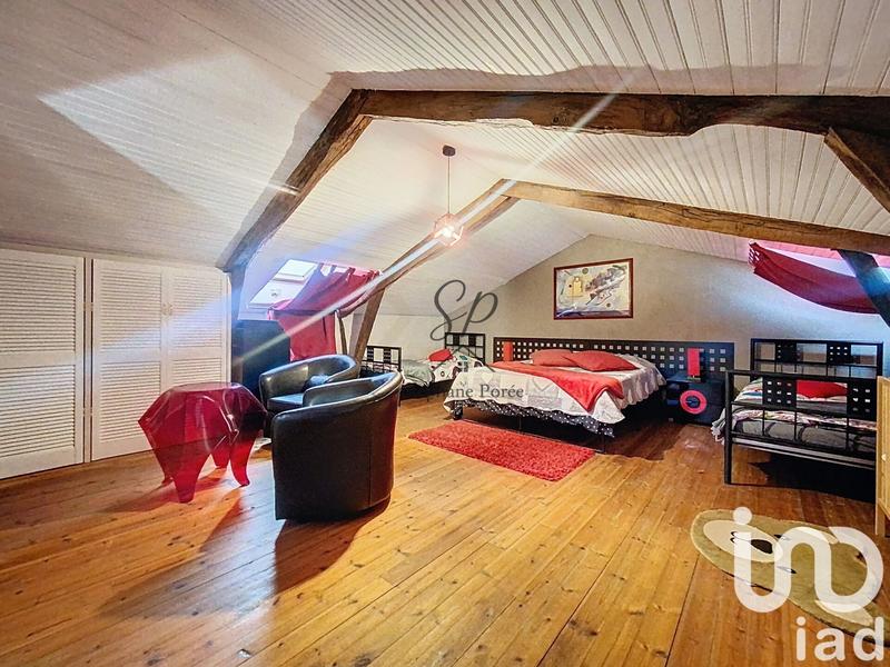 Maison - 480 m² - 10 pièces