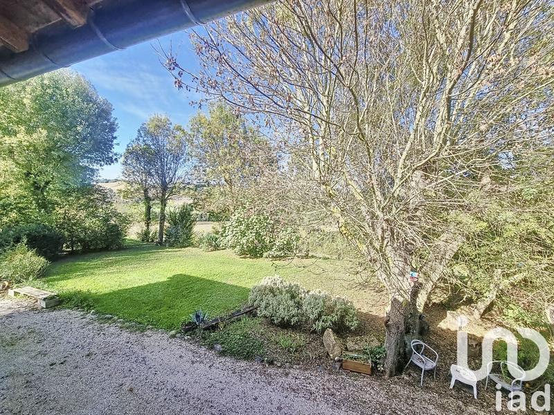 Maison - 290 m² - 11 pièces