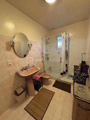 Maison ancienne - 148 m² - 3 pièces