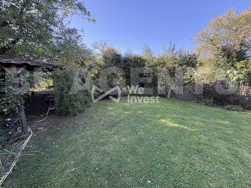 Maison - 235 m² - 9 pièces