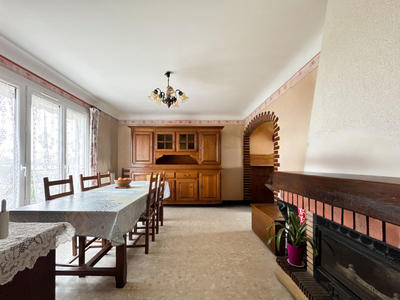 Maison - 86 m² - 4 pièces