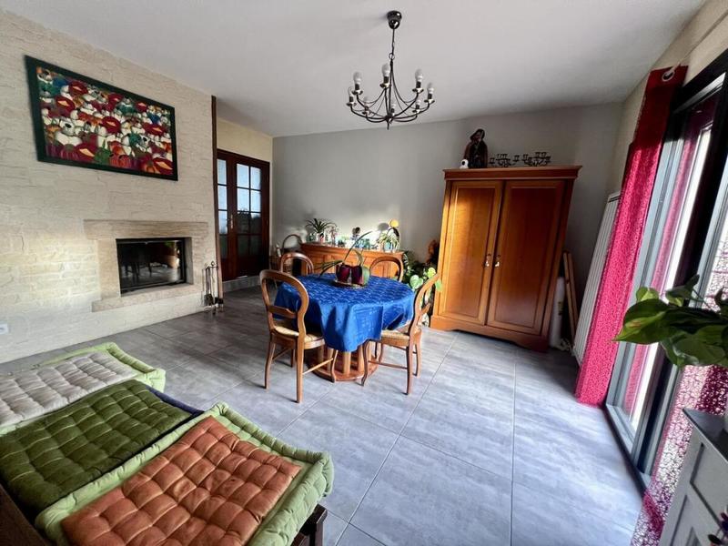 Maison - 144 m² - 5 pièces