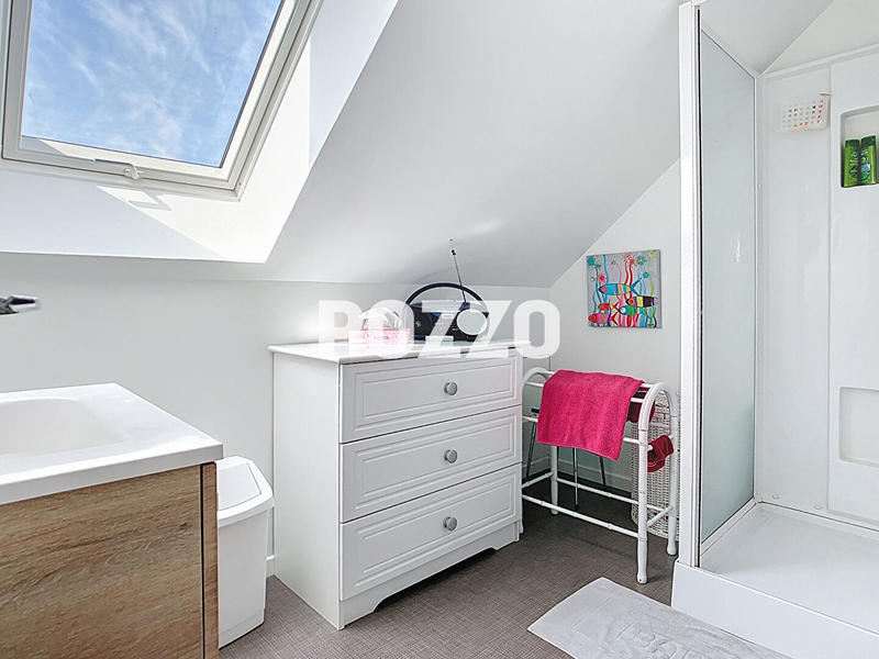 Maison - 123 m² - 6 pièces