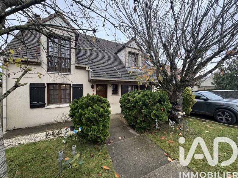 Maison - 122 m² - 7 pièces