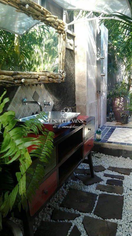 Villa - 220 m² - 6 pièces