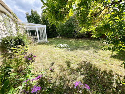 Maison - 137 m² - 8 pièces