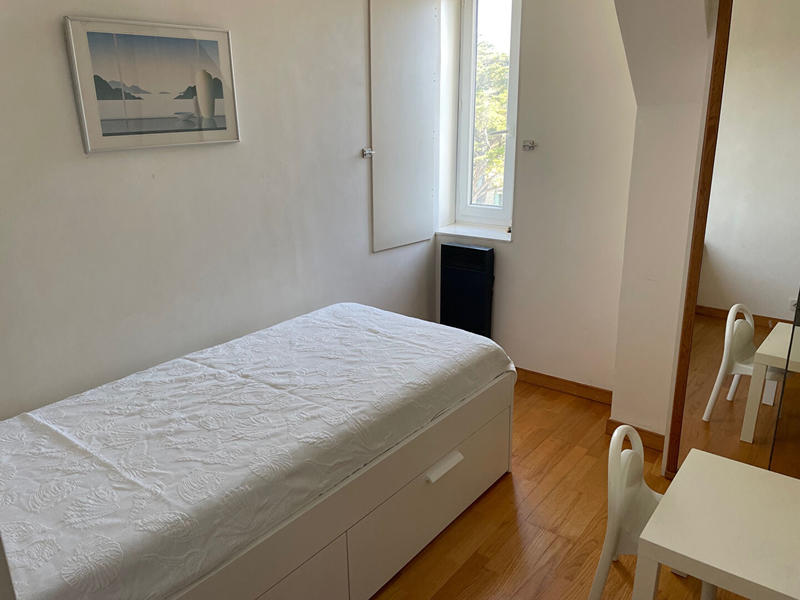 Appartement - 80 m² - 4 pièces