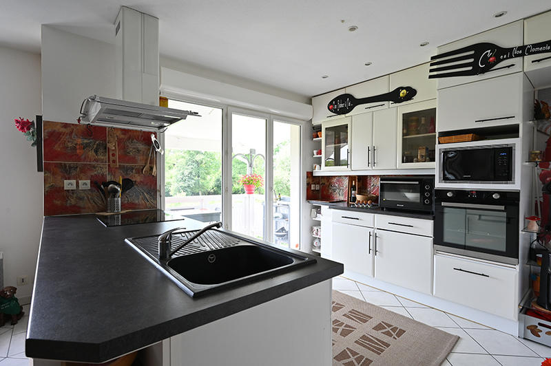 Appartement - 111 m² - 4 pièces