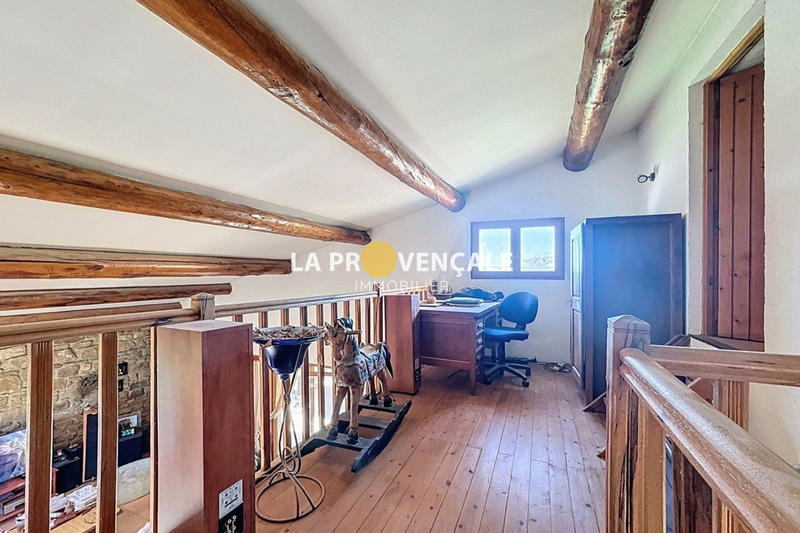 Maison - 194 m² - 4 pièces