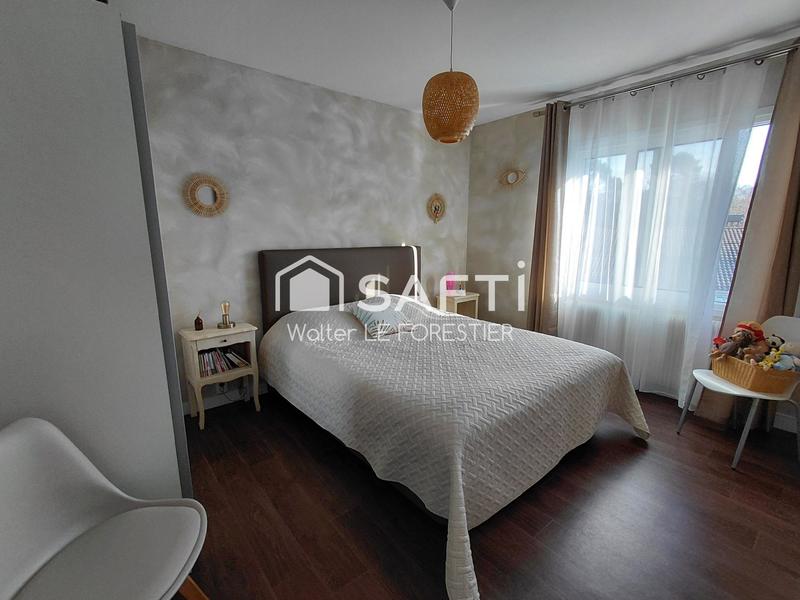 Maison - 186 m² - 7 pièces