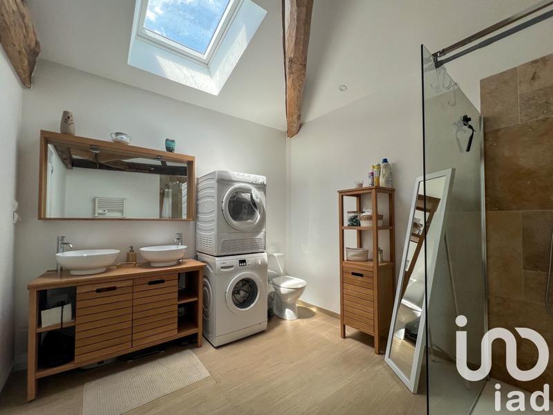 Maison - 259 m² - 8 pièces