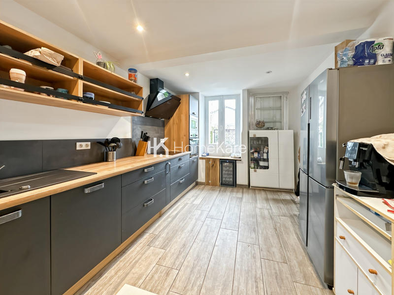 Maison - 130 m² - 4 pièces