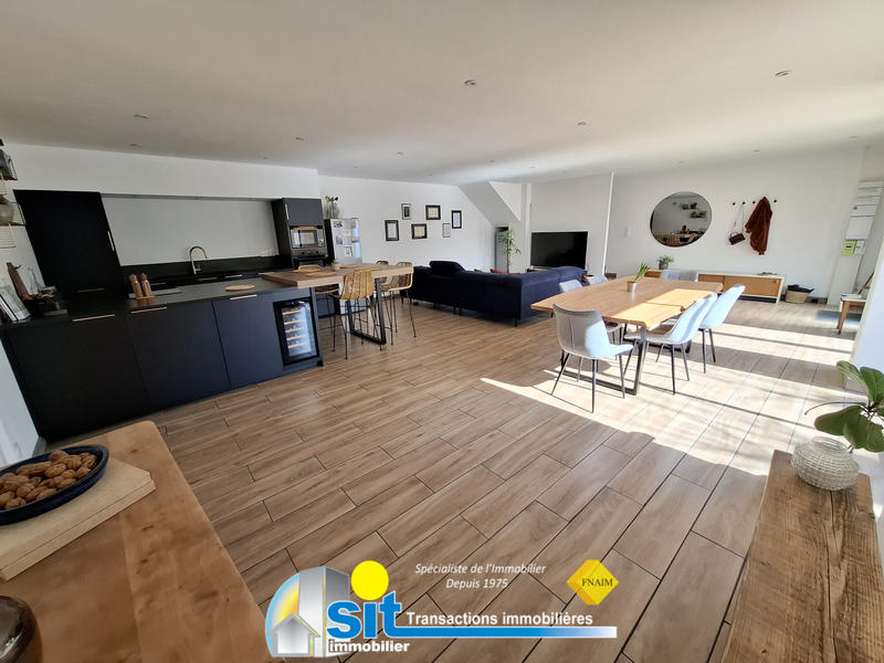 Maison - 172 m² - 6 pièces