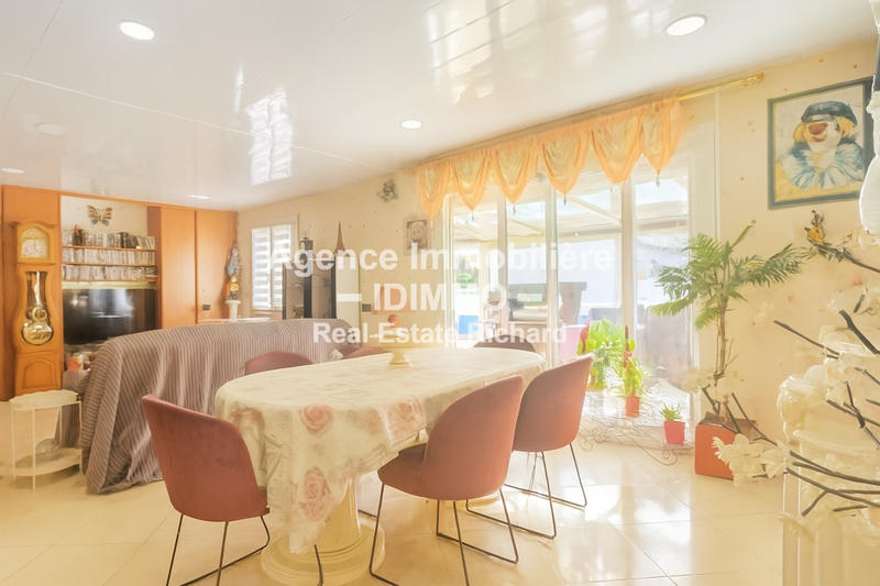 Maison - 114 m² - 5 pièces