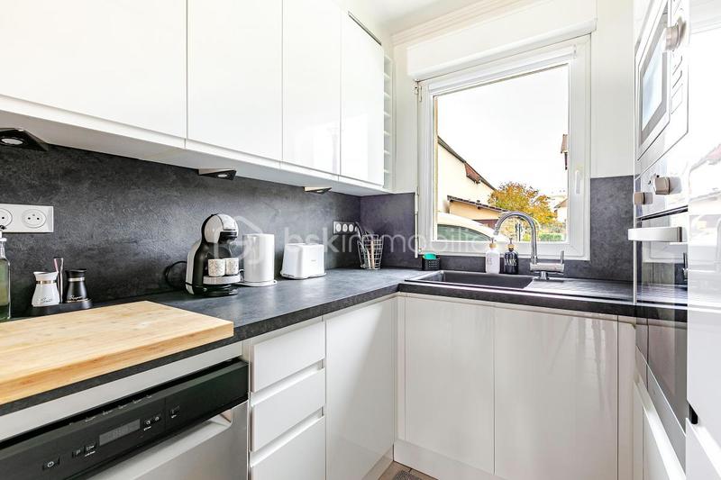 Maison - 84 m² - 5 pièces