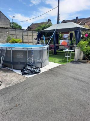 Demeure - 240 m² - 8 pièces