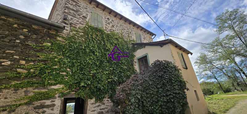 Maison ancienne - 90 m² - 5 pièces