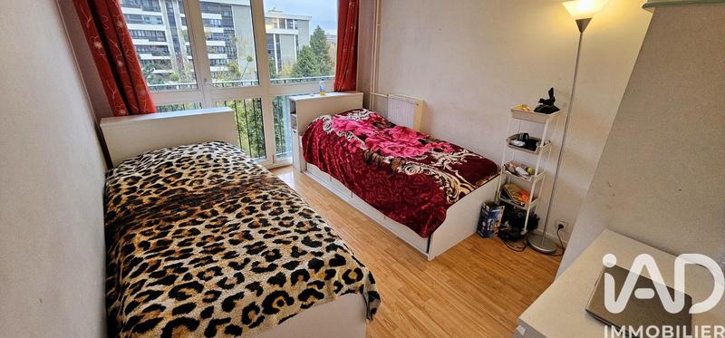 Appartement - 100 m² - 5 pièces