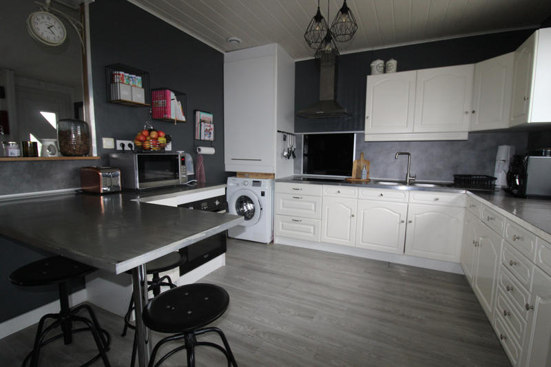 Maison - 101 m² - 5 pièces