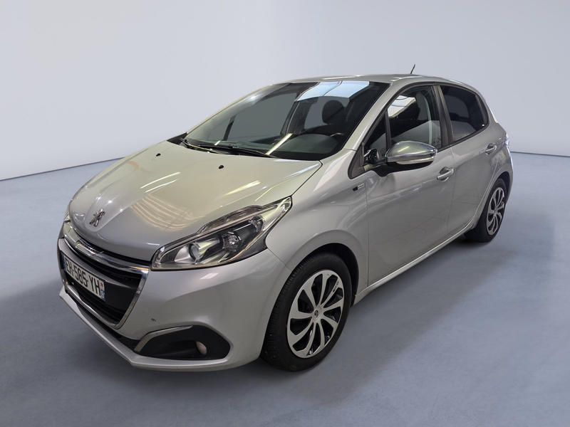 Peugeot 208 - 1.6 Blue-HDi 75 Cv Style - 4 Cv