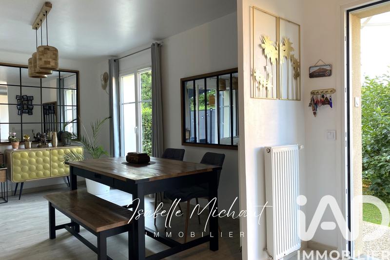 Maison - 102 m² - 5 pièces