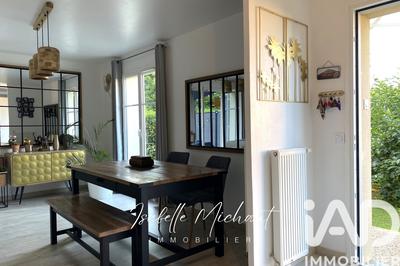 Maison - 102 m² - 5 pièces