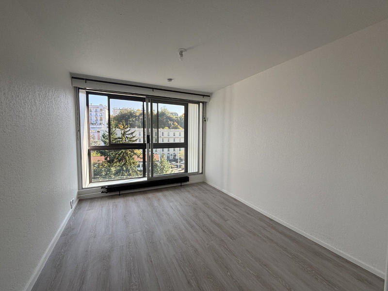 Appartement - 18 m² - 1 pièce