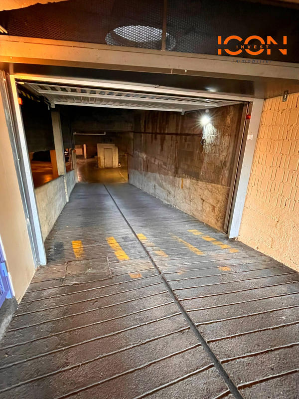 Appartement - 93 m² - 4 pièces