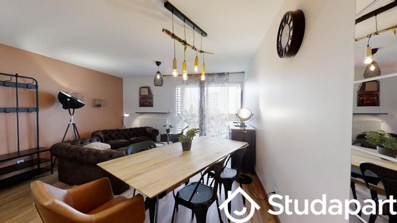 Chambre - 13 m² - 1 pièce