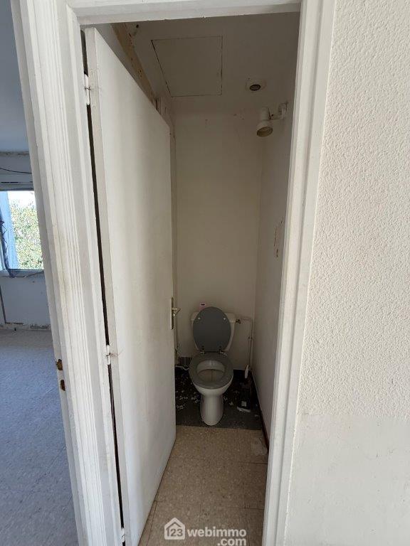 Villa - 174 m² - 8 pièces