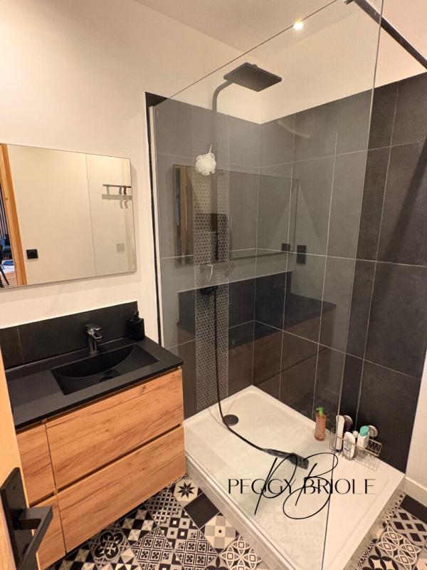 Appartement - 62 m² - 2 pièces