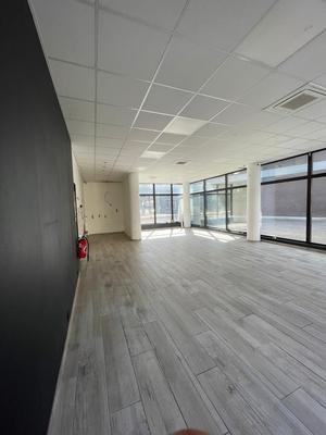 Local commercial - 75 m²