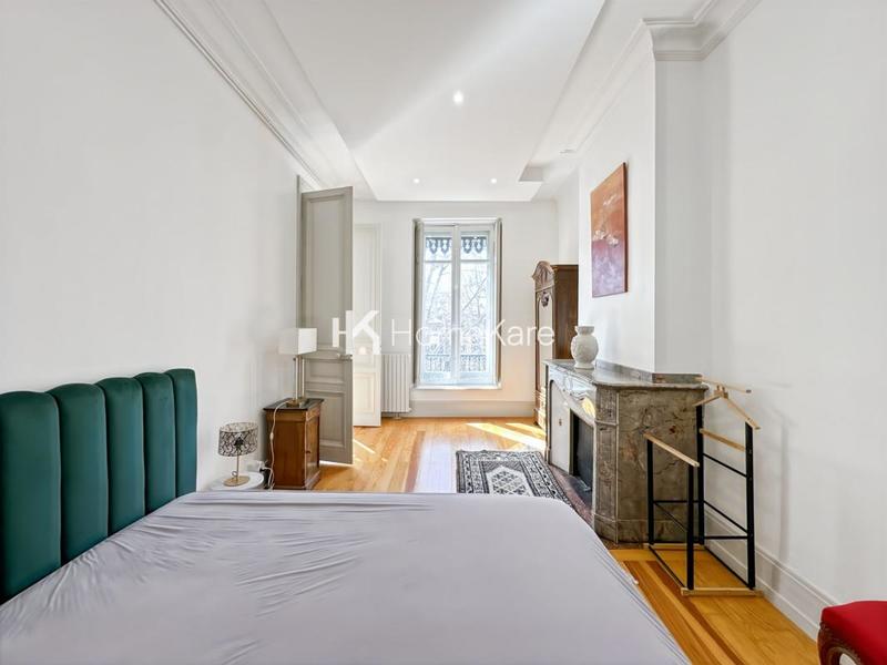 Appartement - 112 m² - 4 pièces