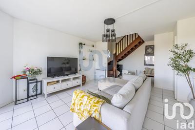 Appartement - 90 m² - 4 pièces