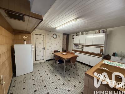 Maison - 142 m² - 5 pièces