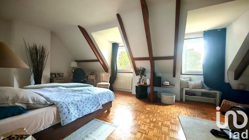 Maison - 179 m² - 6 pièces