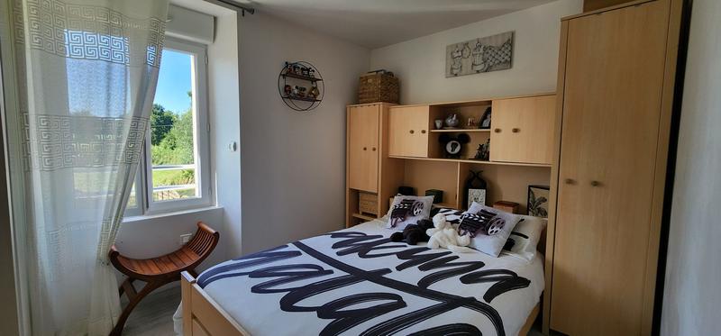 Maison - 98 m² - 8 pièces