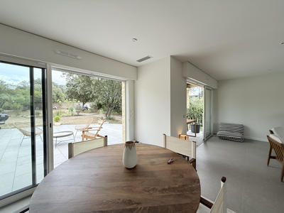 Maison - 130 m² - 4 pièces