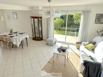 Maison - 193 m² - 6 pièces