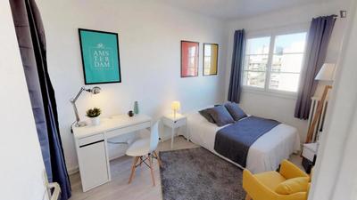 Chambre - 10 m² - 4 pièces