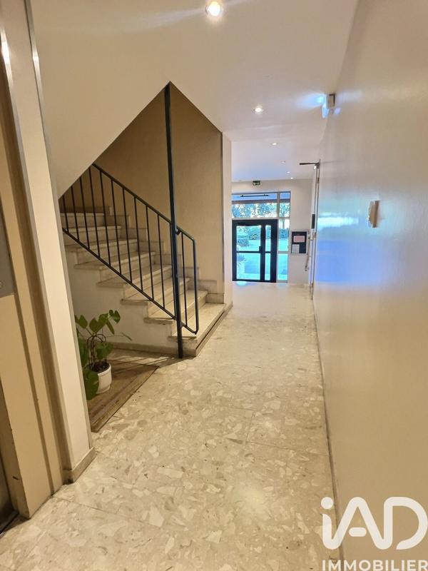 Appartement - 102 m² - 5 pièces