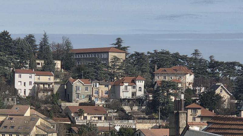 Maison - 77 m² - 4 pièces