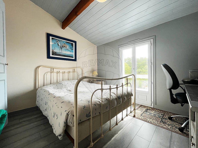 Maison - 163 m² - 6 pièces