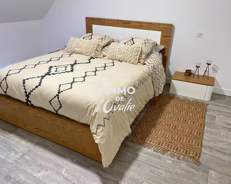 Maison - 182 m² - 7 pièces