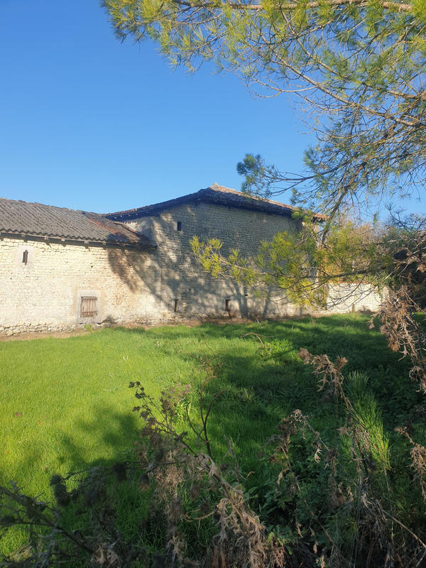Maison de campagne - 406 m² - 8 pièces